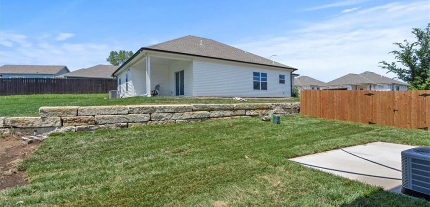 Homes for Sale in Kansas City, MO 64163 | 7812 NW 122nd Street