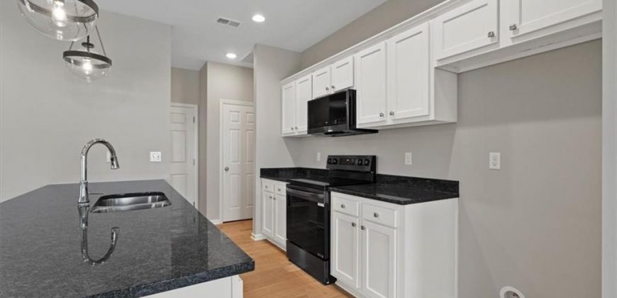 Homes for Sale in Kansas City, MO 64163 | 7812 NW 122nd Street