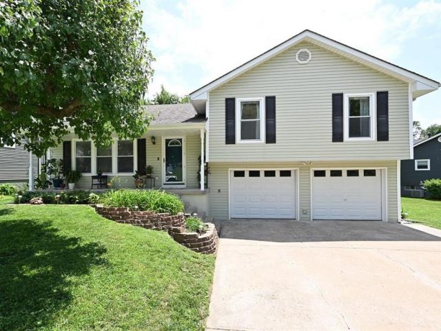 Homes for Sale in Platte City, MO 64079 | 49  Wilson Road