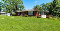 Homes for Sale in Kansas City, MO 64152 | 6511  Valley View Street