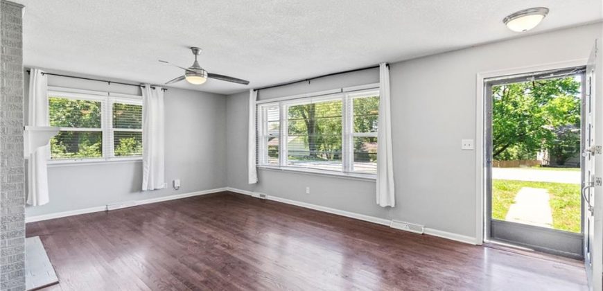 Homes for Sale in Kansas City, MO 64152 | 6511  Valley View Street