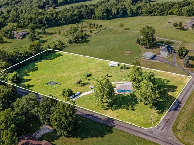 Homes for Sale in Liberty, MO 64068 | 7725  Raines Road
