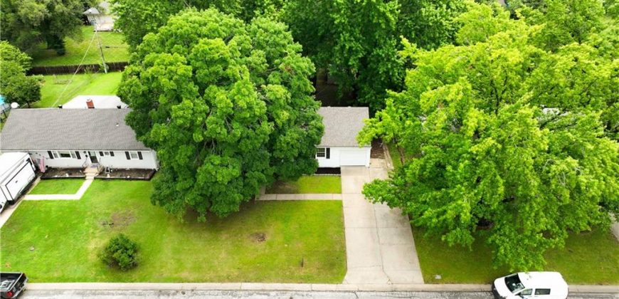 Homes for Sale in Gladstone, MO 64118 | 6513 N HARRISON Street