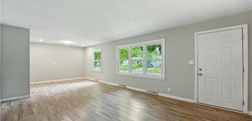 Homes for Sale in Gladstone, MO 64118 | 6513 N HARRISON Street