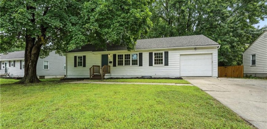Homes for Sale in Gladstone, MO 64118 | 6513 N HARRISON Street