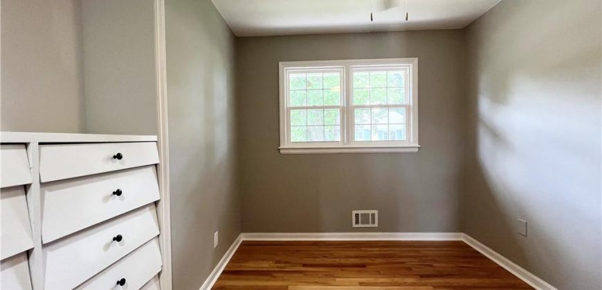 Homes for Sale in Kansas City, MO 64118 | 1607 NE 61st Street