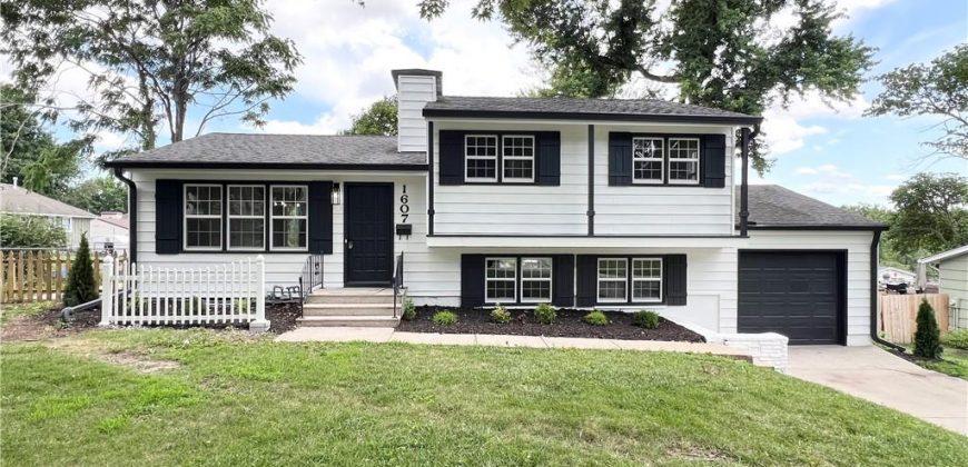 Homes for Sale in Kansas City, MO 64118 | 1607 NE 61st Street