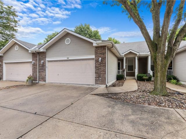 Homes for Sale in Gladstone, MO 64119 | 3205 NE 63rd Terrace