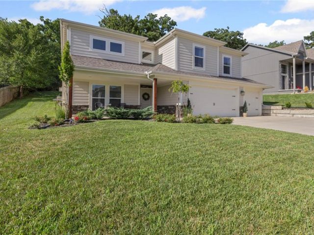 Homes for Sale in Kansas City, MO 64118 | 1804 NW 59th Street