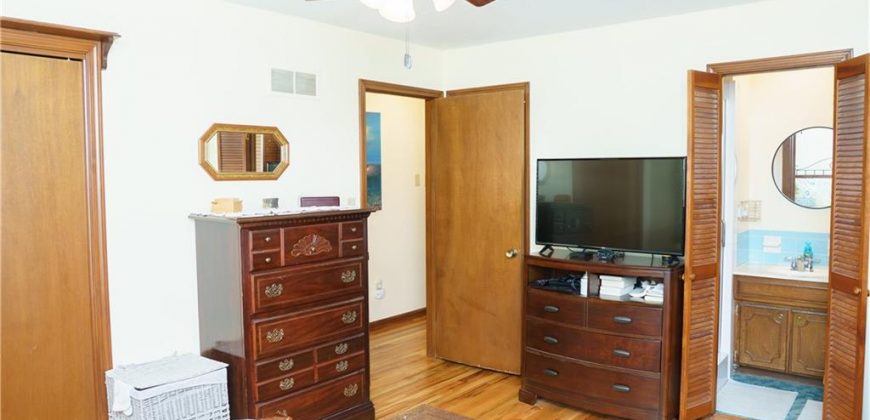 Homes for Sale in Kansas City, MO 64152 | 9730  Overhill Drive