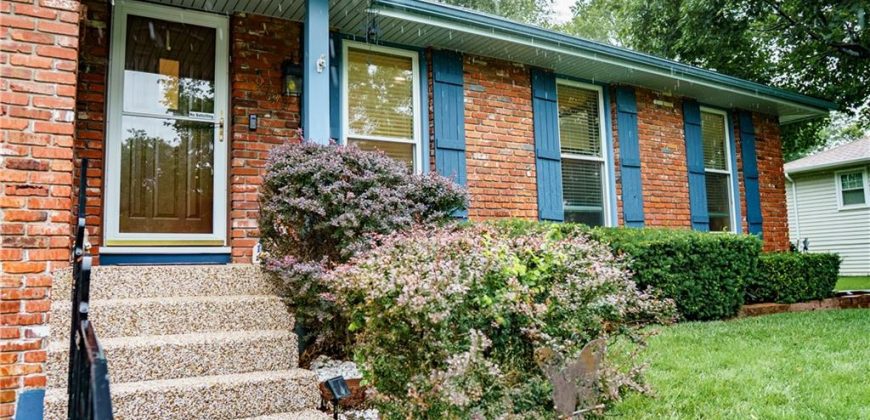 Homes for Sale in Kansas City, MO 64152 | 9730  Overhill Drive