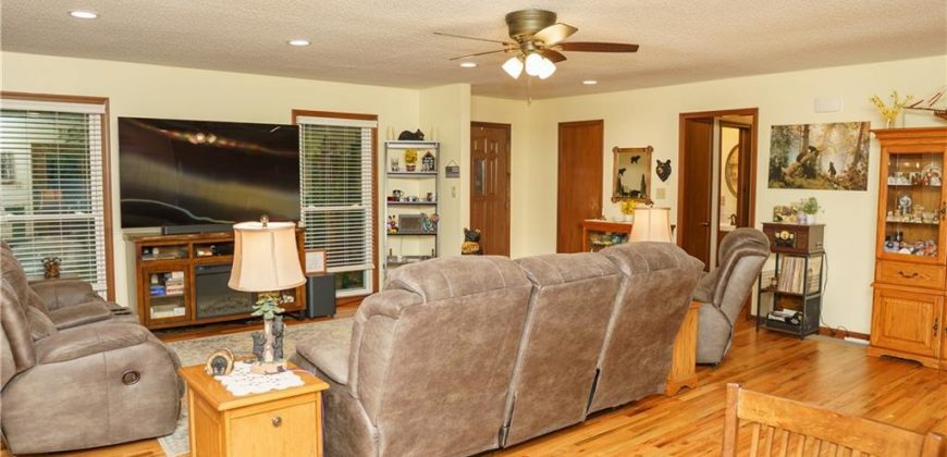 Homes for Sale in Kansas City, MO 64152 | 9730  Overhill Drive