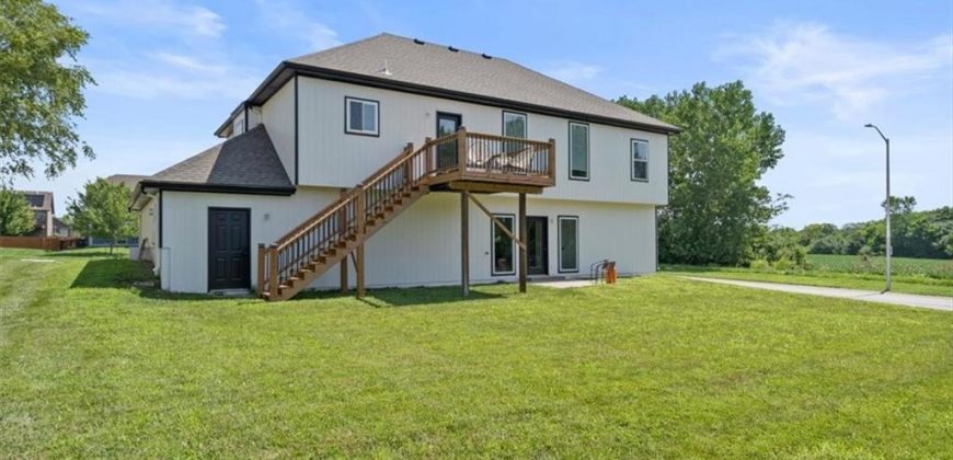 Homes for Sale in Kansas City, MO 64156 | 6219 NE 119th Terrace