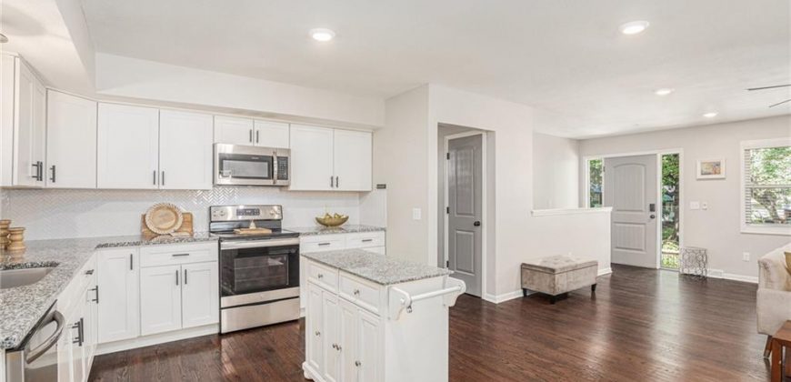 Homes for Sale in Kansas City, MO 64119 | 5605 N Wallace Avenue