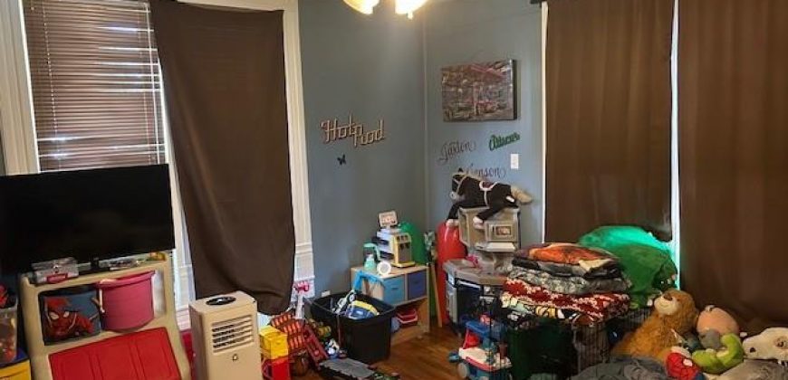 Homes for Sale in Dearborn, MO 64439 | 102 S August Street