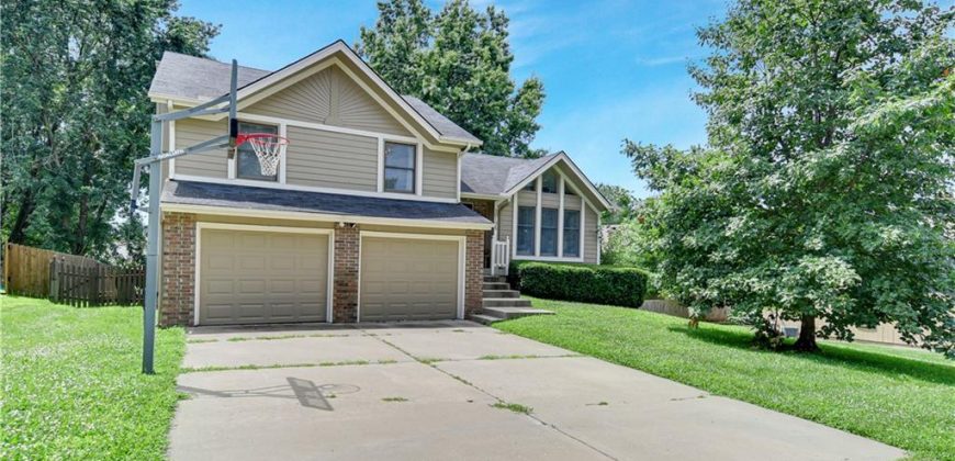 Homes for Sale in Kansas City, MO 64153 | 10105 NW 86th Street