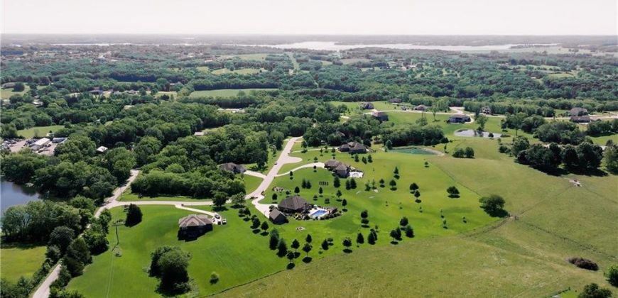 Homes for Sale in Smithville, MO 64089 | 17560  Smith’s Mill Road