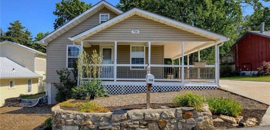 Homes for Sale in Kansas City, MO 64116 | 706 NE 39th Terrace