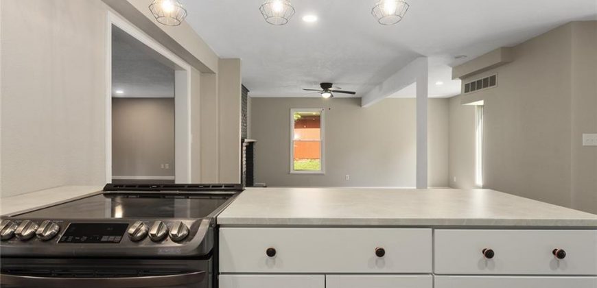 Homes for Sale in Kansas City, MO 64152 | 7421 NW 76th Terrace