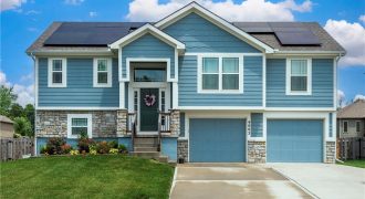 Homes for Sale in Kansas City, MO 64119 | 4002 NE 79th Terrace