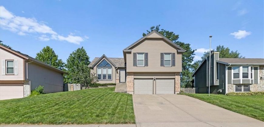 Homes for Sale in Kansas City, MO 64155 | 10320 N Baltimore Avenue