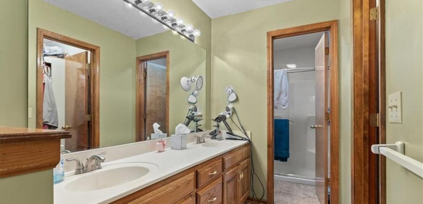 Homes for Sale in Kansas City, MO 64155 | 10320 N Baltimore Avenue