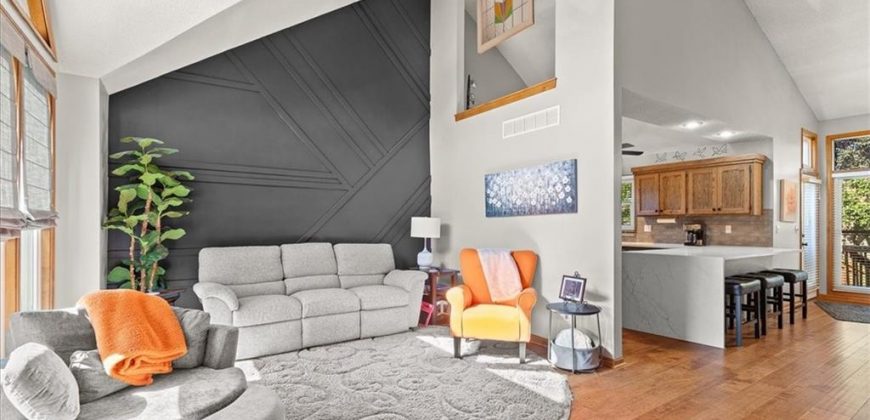 Homes for Sale in Kansas City, MO 64155 | 10320 N Baltimore Avenue
