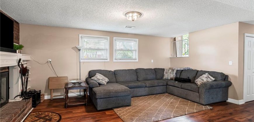 Homes for Sale in Kansas City, MO 64154 | 2219 NW 84th Terrace