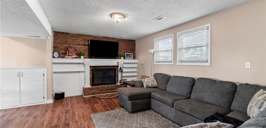 Homes for Sale in Kansas City, MO 64154 | 2219 NW 84th Terrace