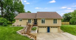 Homes for Sale in Gladstone, MO 64118 | 7815 N Broadway Avenue