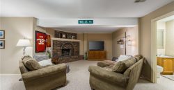 Homes for Sale in Gladstone, MO 64118 | 7815 N Broadway Avenue