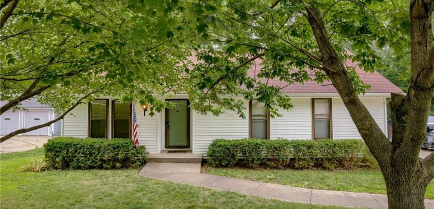 Homes for Sale in Kansas City, MO 64118 | 6004 N Broadway Street