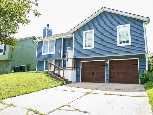 Homes for Sale in Kansas City, MO 64157 | 8415 NE 110th Terrace