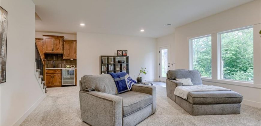 Homes for Sale in Parkville, MO 64152 | 13535  Terrace Park Drive