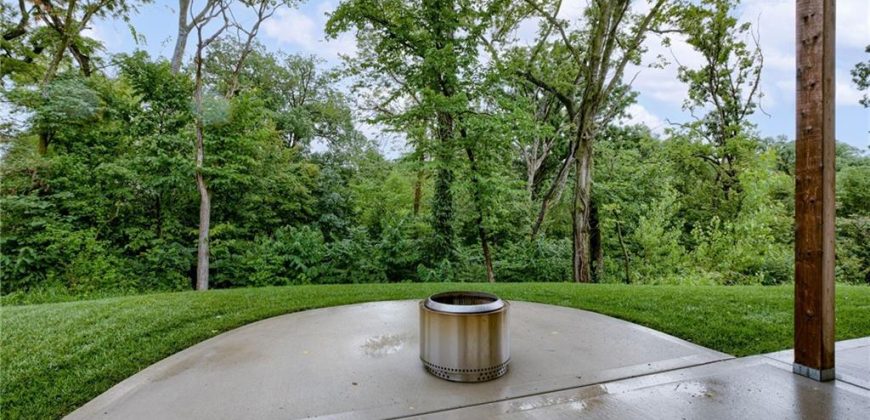 Homes for Sale in Parkville, MO 64152 | 13535  Terrace Park Drive
