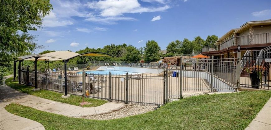 Homes for Sale in Parkville, MO 64152 | 13535  Terrace Park Drive