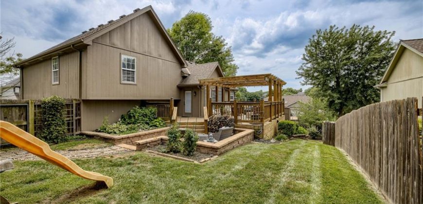 Homes for Sale in Kansas City, MO 64153 | 10006 NW 87th Street