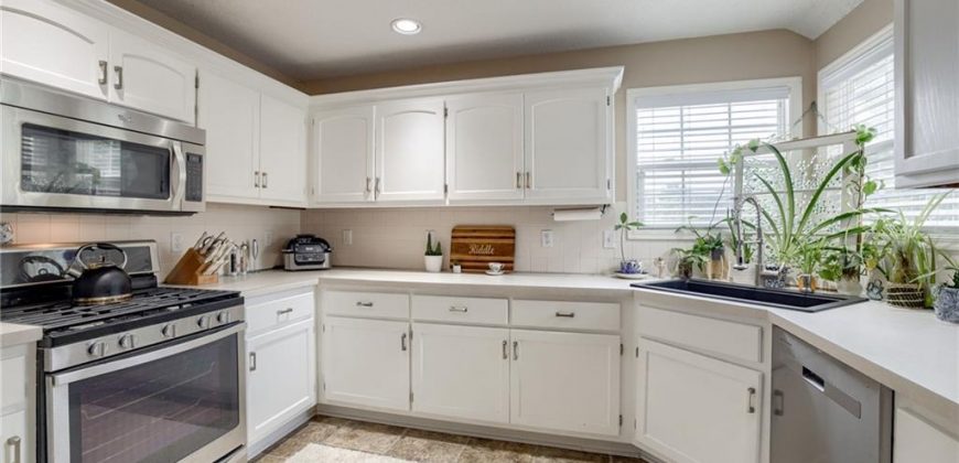 Homes for Sale in Kansas City, MO 64153 | 10006 NW 87th Street