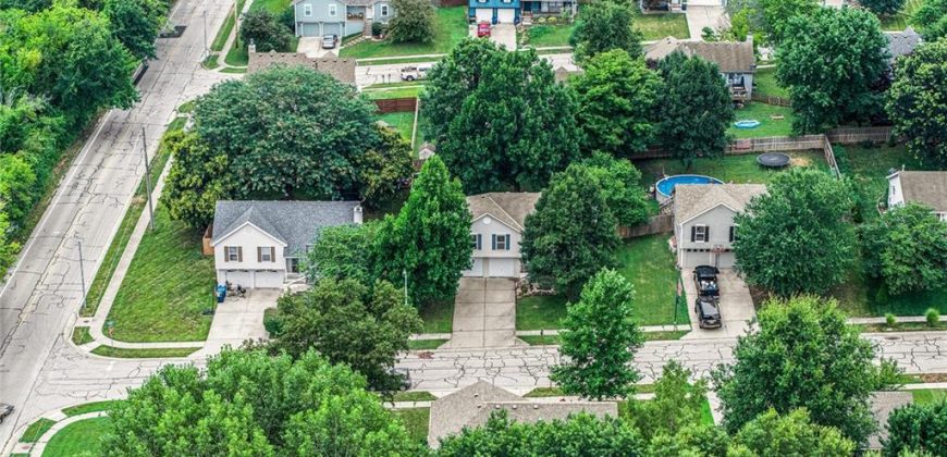 Homes for Sale in Liberty, MO 64068 | 507  Lauren Street