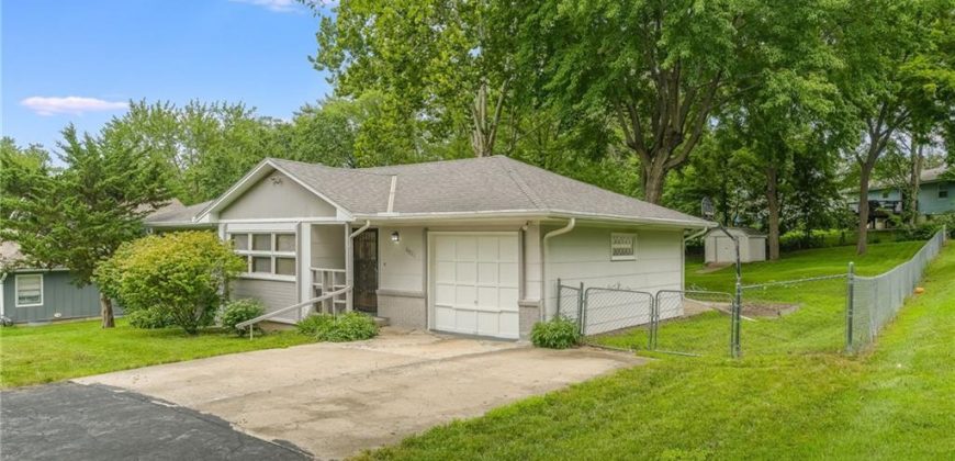 Homes for Sale in Kansas City, MO 64155 | 8821 N Campbell Street