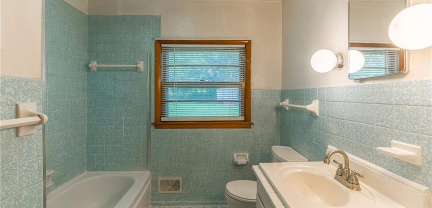 Homes for Sale in Kansas City, MO 64155 | 8821 N Campbell Street