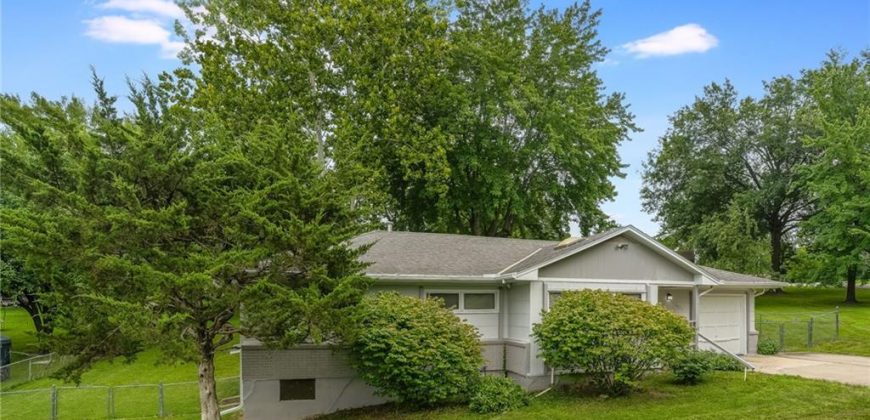 Homes for Sale in Kansas City, MO 64155 | 8821 N Campbell Street