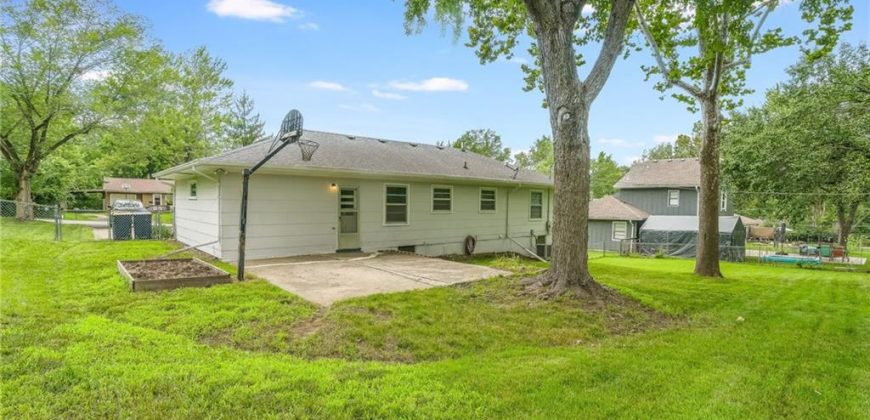 Homes for Sale in Kansas City, MO 64155 | 8821 N Campbell Street