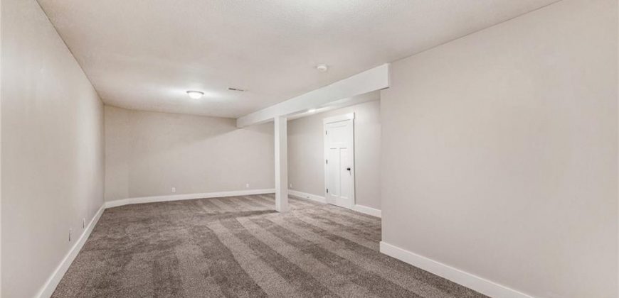 Homes for Sale in Kearney, MO 64060 | 902  Walnut Street