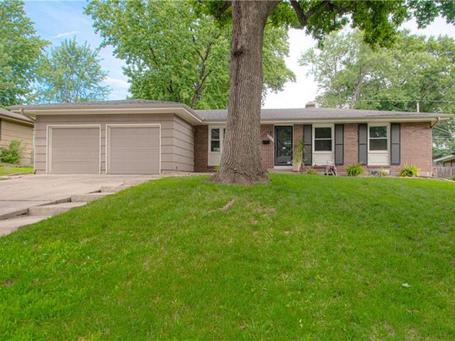 Homes for Sale in Kansas City, MO 64117 | 3518 NE 47th Terrace