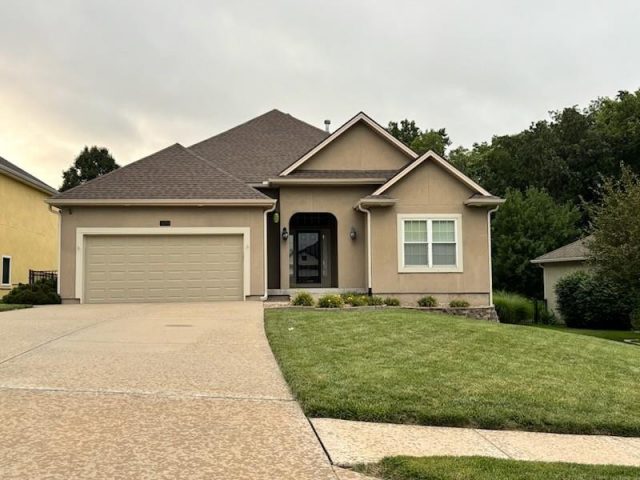 Homes for Sale in Kansas City, MO 64119 | 5200 NE 71ST Place