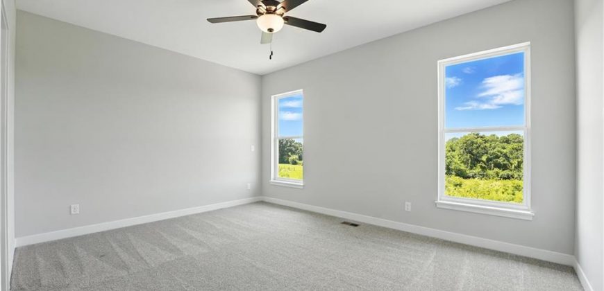 Homes for Sale in Kansas City, MO 64154 | 9616 N Amoret Avenue