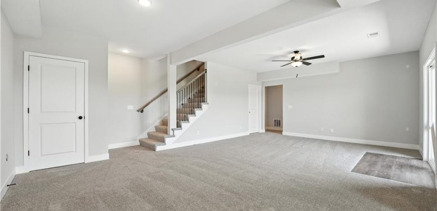 Homes for Sale in Kansas City, MO 64154 | 9616 N Amoret Avenue