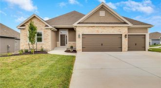 Homes for Sale in Kansas City, MO 64156 | 7001 NE 103rd Street