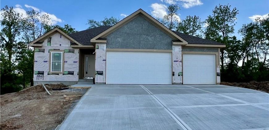 Homes for Sale in Liberty, MO 64068 | 1949  Longview Drive
